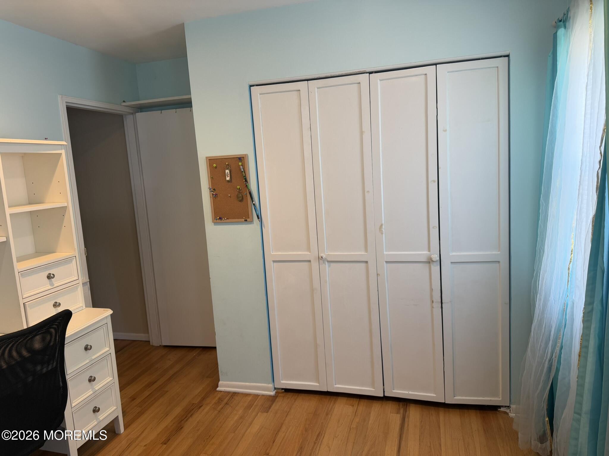 652 Holly Lane North Brunswick NJ 08902
