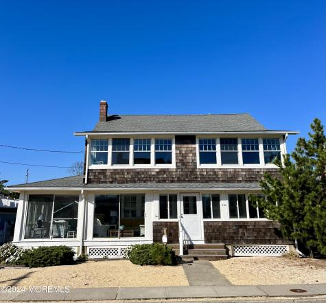 724 East Avenue Bay Head NJ 08742