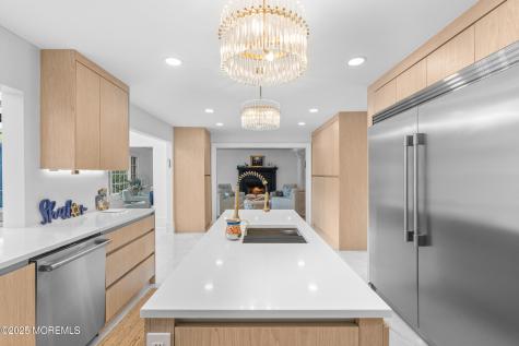 13 Valley Forge Road Eatontown NJ 07724