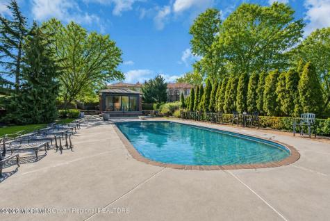 13 Valley Forge Road Eatontown NJ 07724