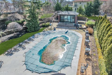 13 Valley Forge Road Eatontown NJ 07724