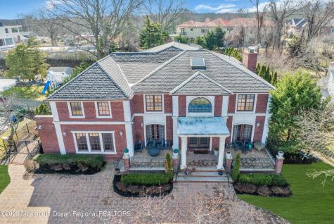 13 Valley Forge Road Eatontown NJ 07724