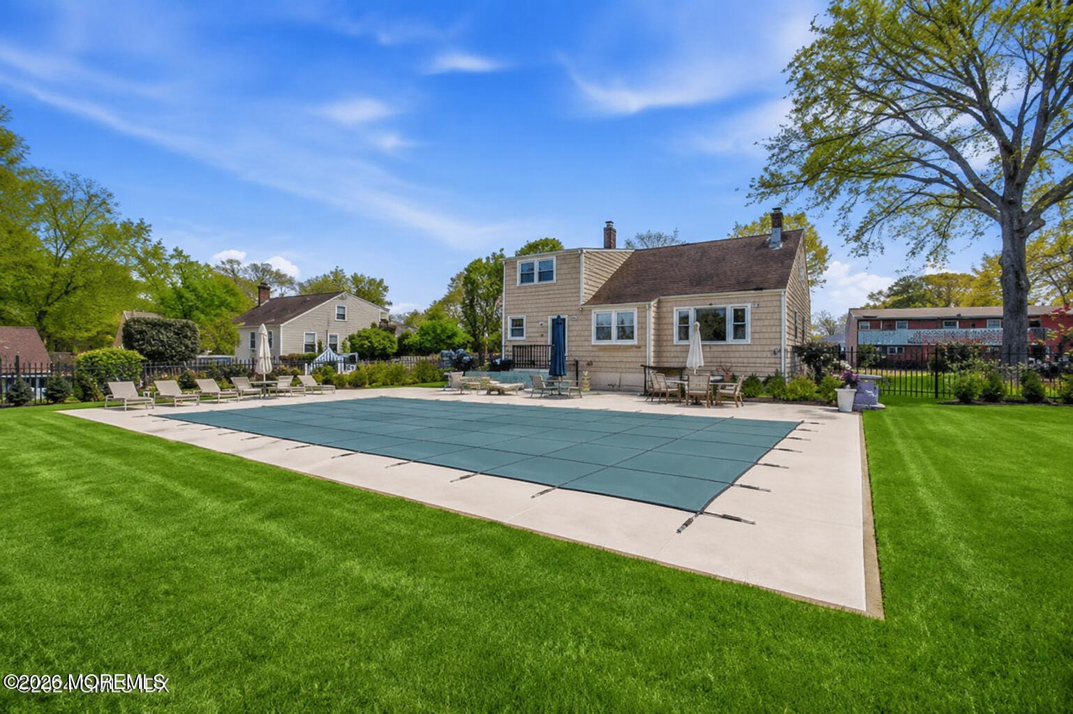 4 Cheryl Drive Oakhurst NJ 07755