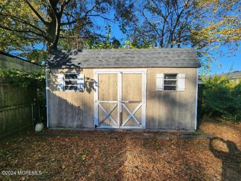 43 Shoreland Terrace North Middletown NJ 07748