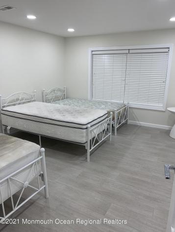 135 Ampere Avenue Oakhurst NJ 07755