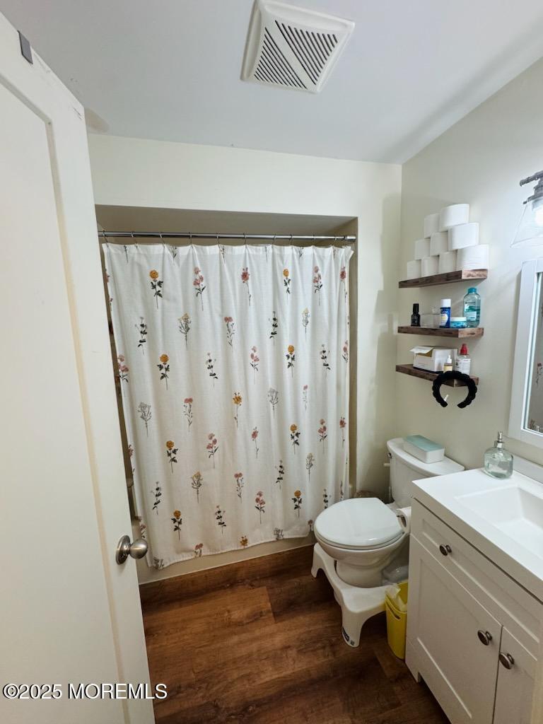 80 Bradford Court Aberdeen NJ 07747