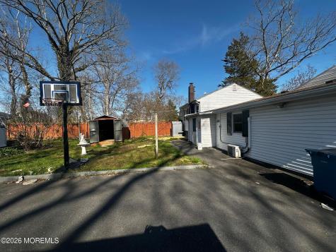 114 W 4th Street Howell NJ 07731