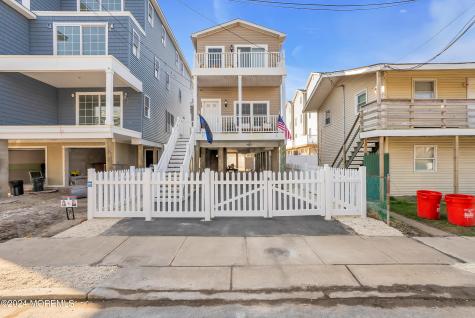 329 Franklin Avenue Seaside Heights NJ 08751
