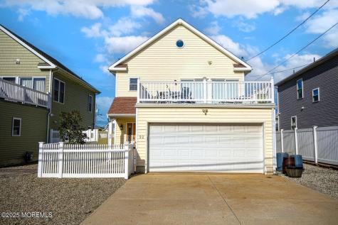 30 Stockton Avenue Seaside Park NJ 08752
