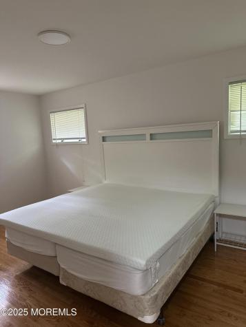 172 Larchwood Avenue Oakhurst NJ 07755