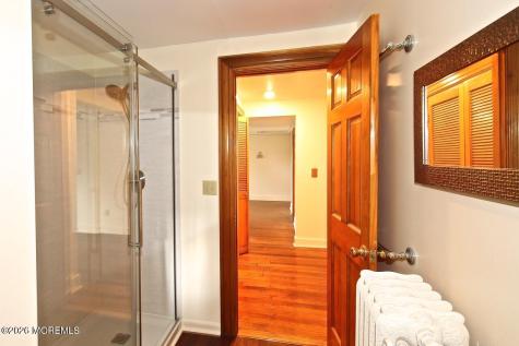29 4th Avenue Atlantic Highlands NJ 07716