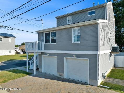 401 Spruce Street Union Beach NJ 07735