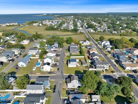 401 Spruce Street Union Beach NJ 07735