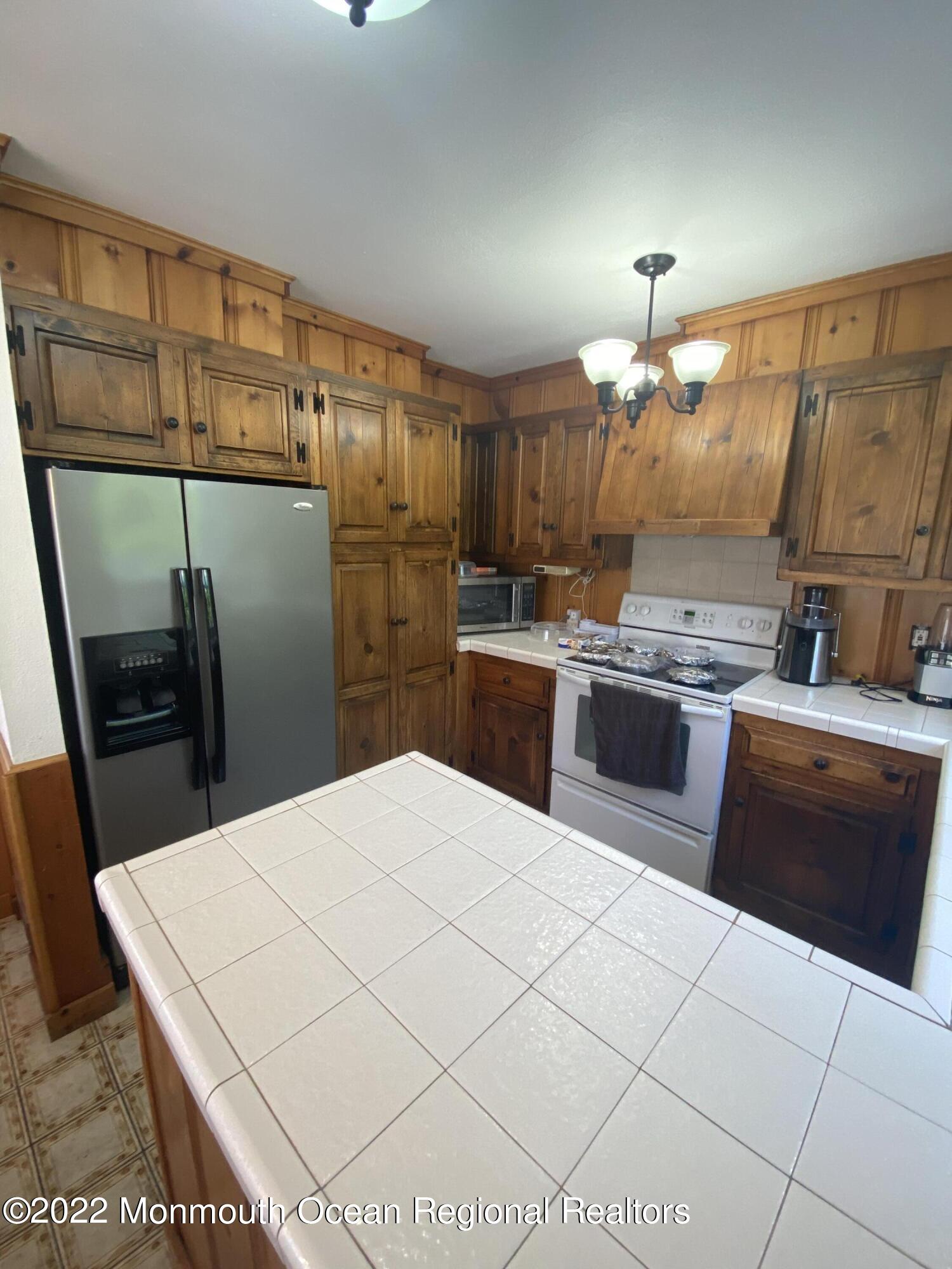 7 Campbell Court Deal NJ 07723