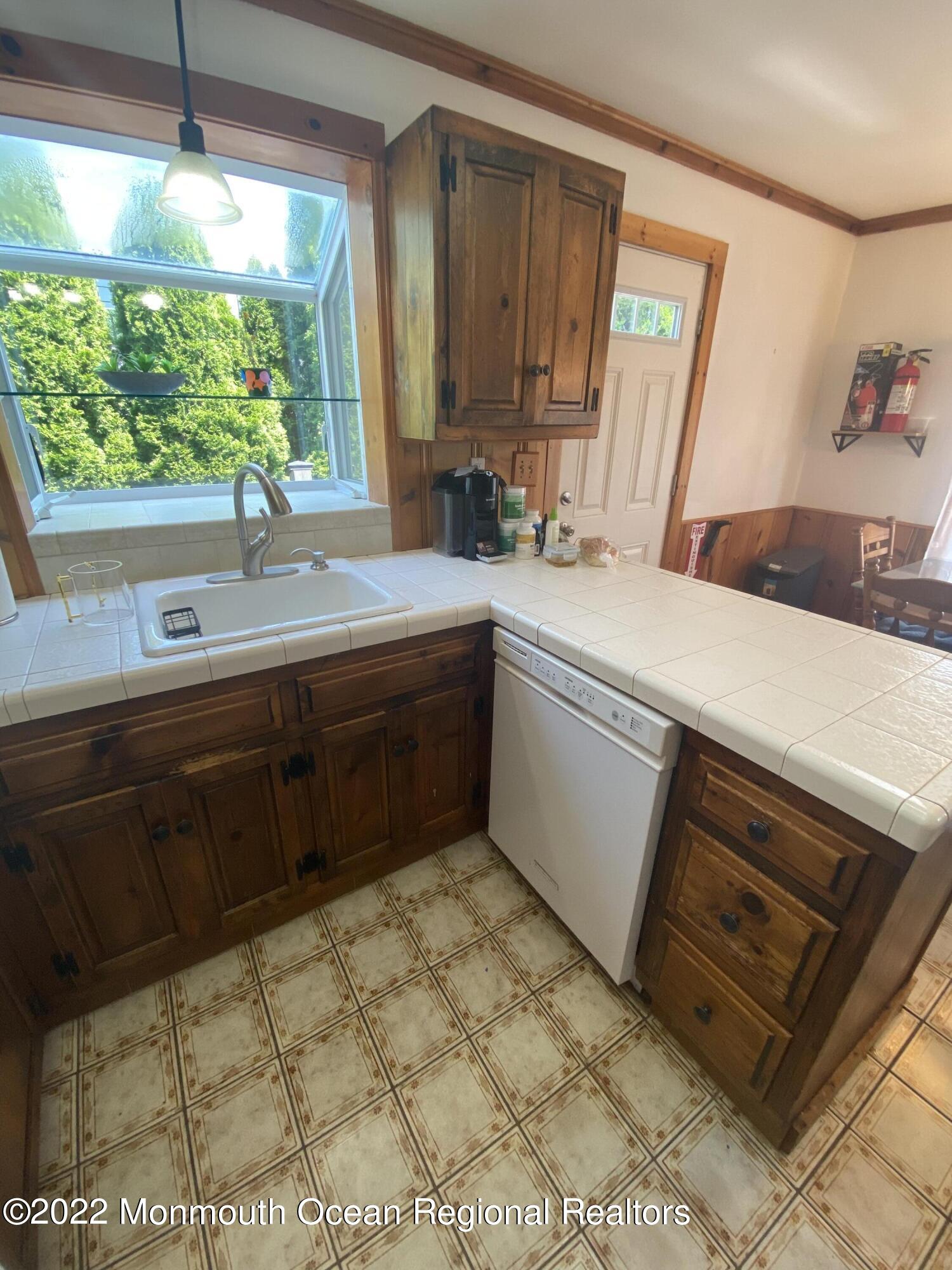 7 Campbell Court Deal NJ 07723