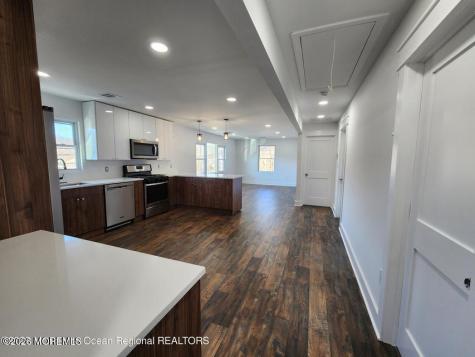 105 Summit Avenue Belford NJ 07718
