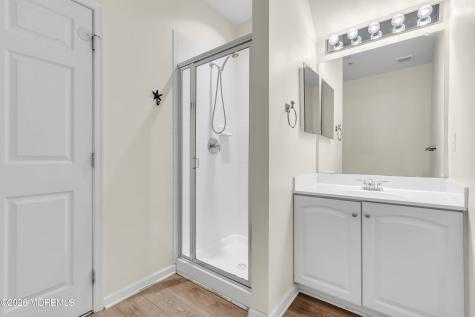 9 River Lane Delanco NJ 08075