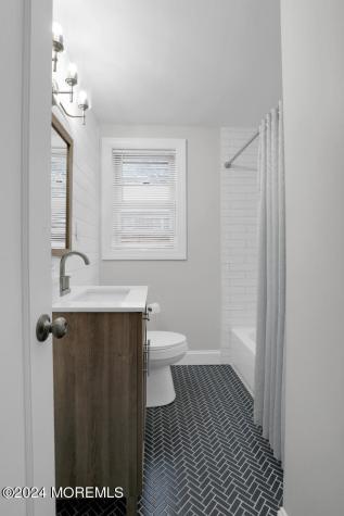 155 Manor Drive Red Bank NJ 07701