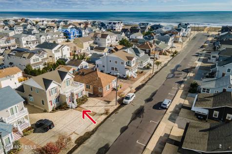 21 Magee Avenue Lavallette NJ 08735