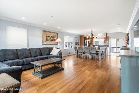 21 Magee Avenue Lavallette NJ 08735