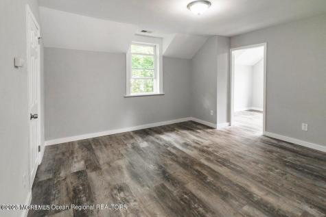 306 Henley Avenue Pine Beach NJ 08741