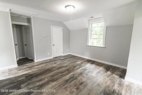 306 Henley Avenue Pine Beach NJ 08741