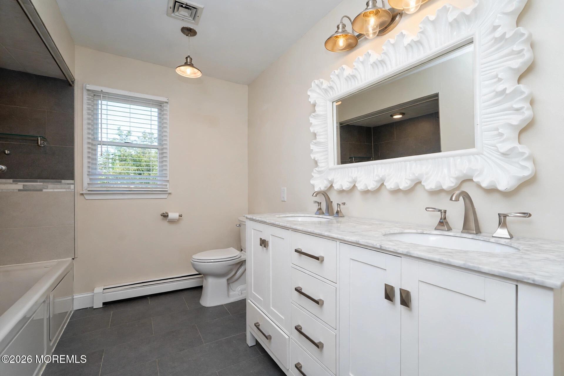 17 Locksley Lane Manalapan NJ 07726