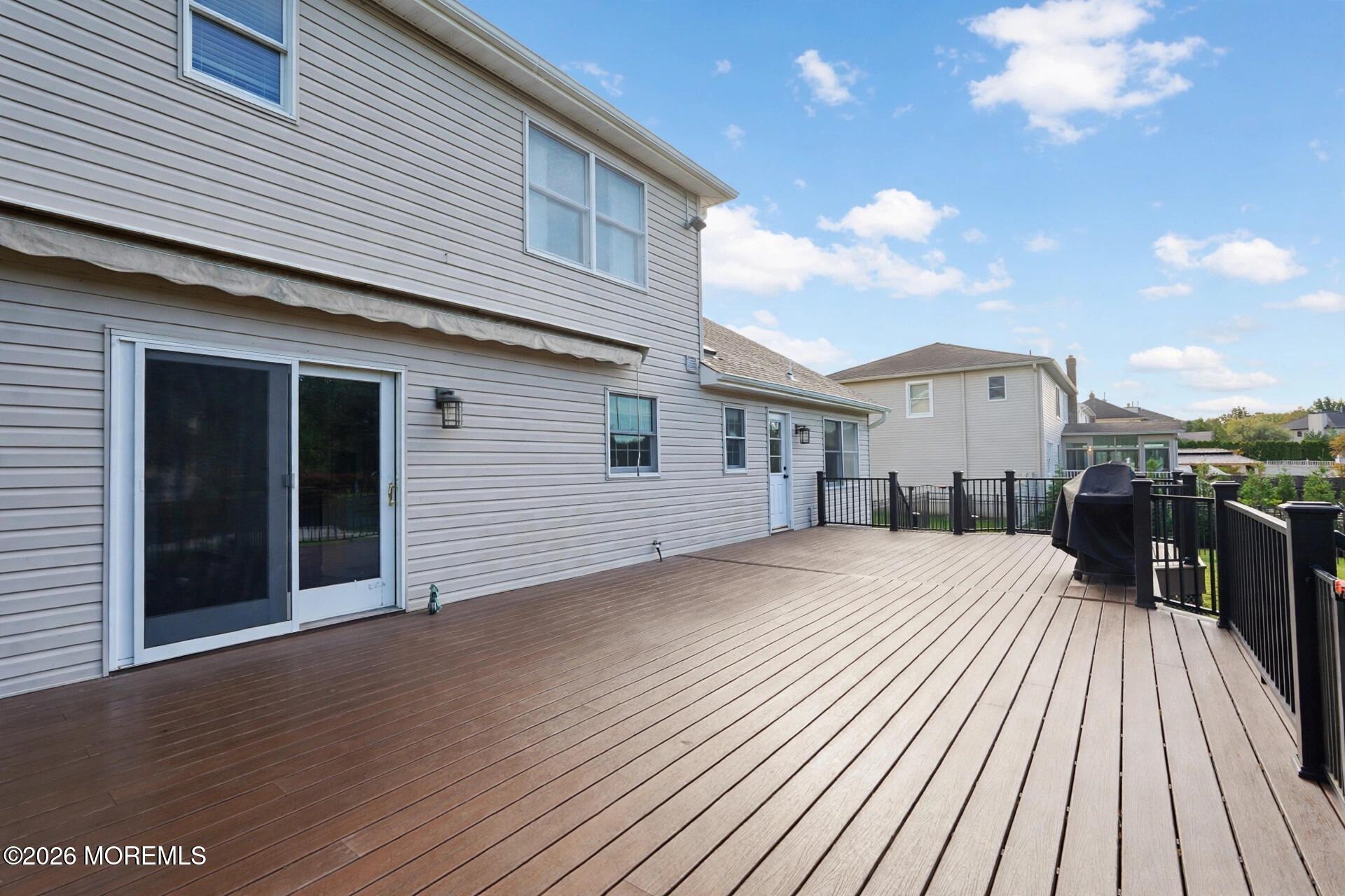 17 Locksley Lane Manalapan NJ 07726
