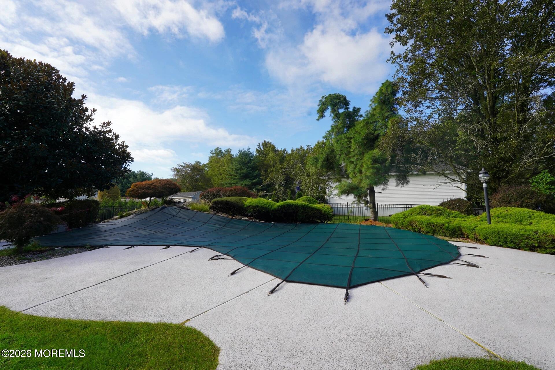 17 Locksley Lane Manalapan NJ 07726