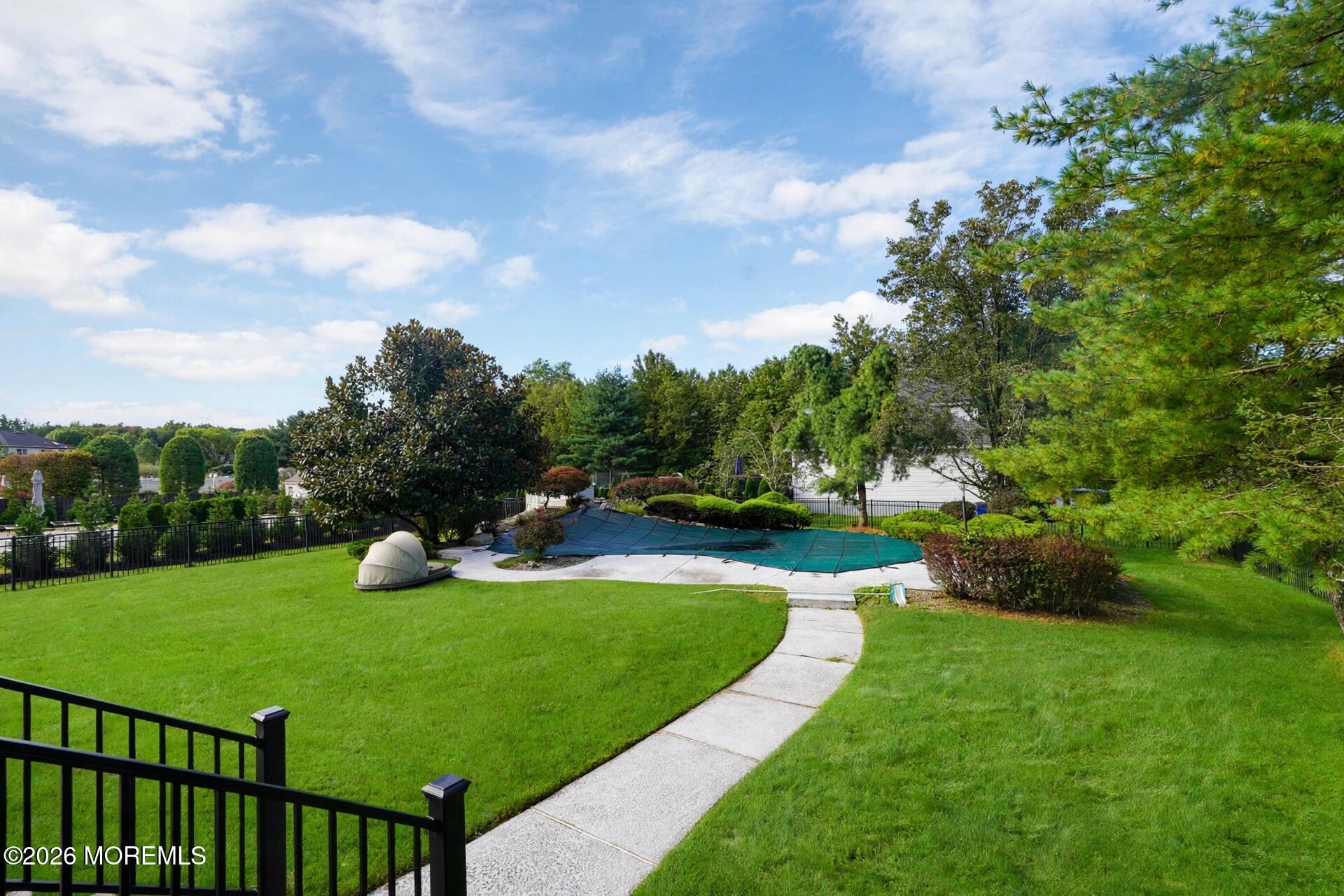 17 Locksley Lane Manalapan NJ 07726