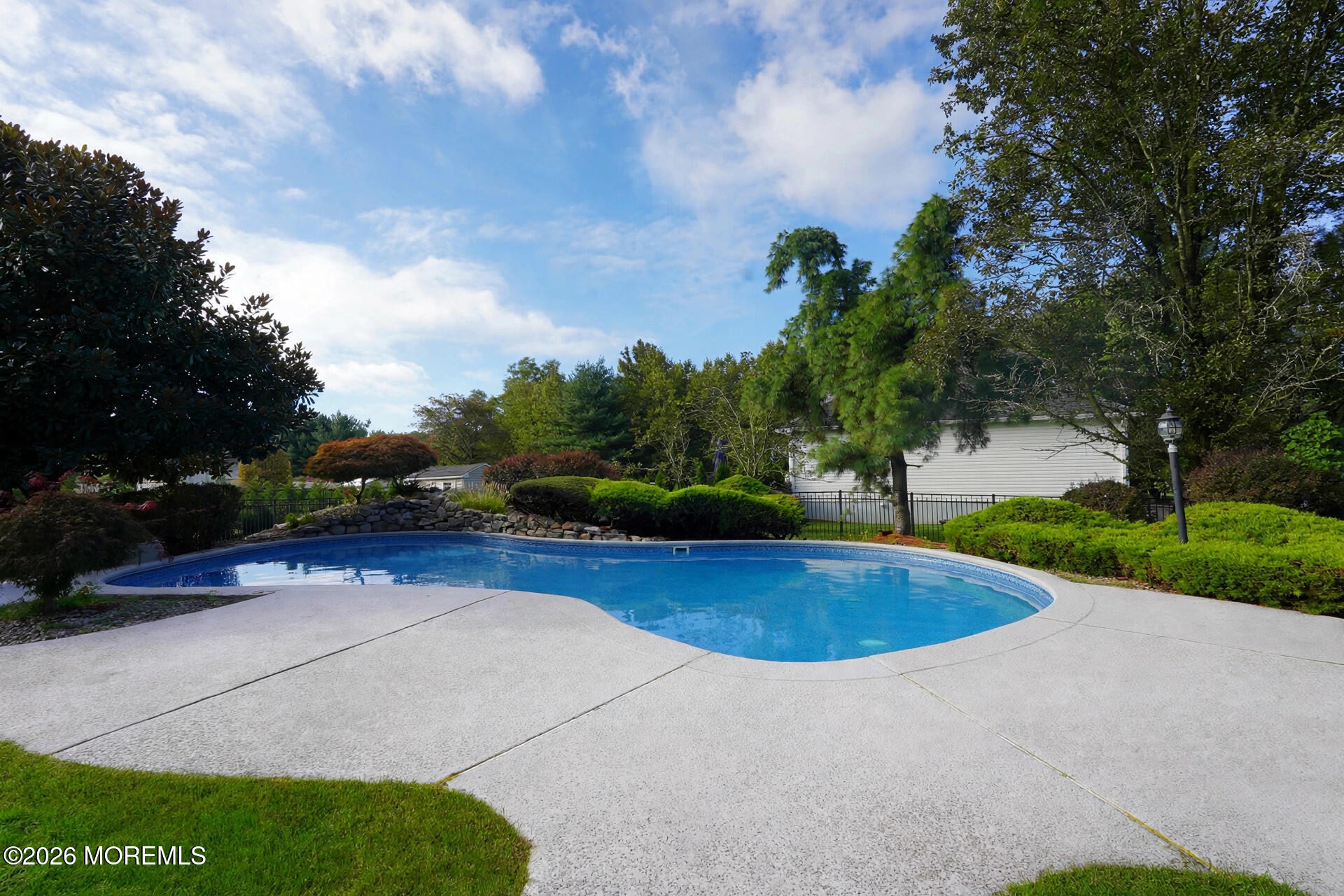 17 Locksley Lane Manalapan NJ 07726
