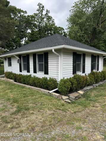 164 Everett Road Lincroft NJ 07738