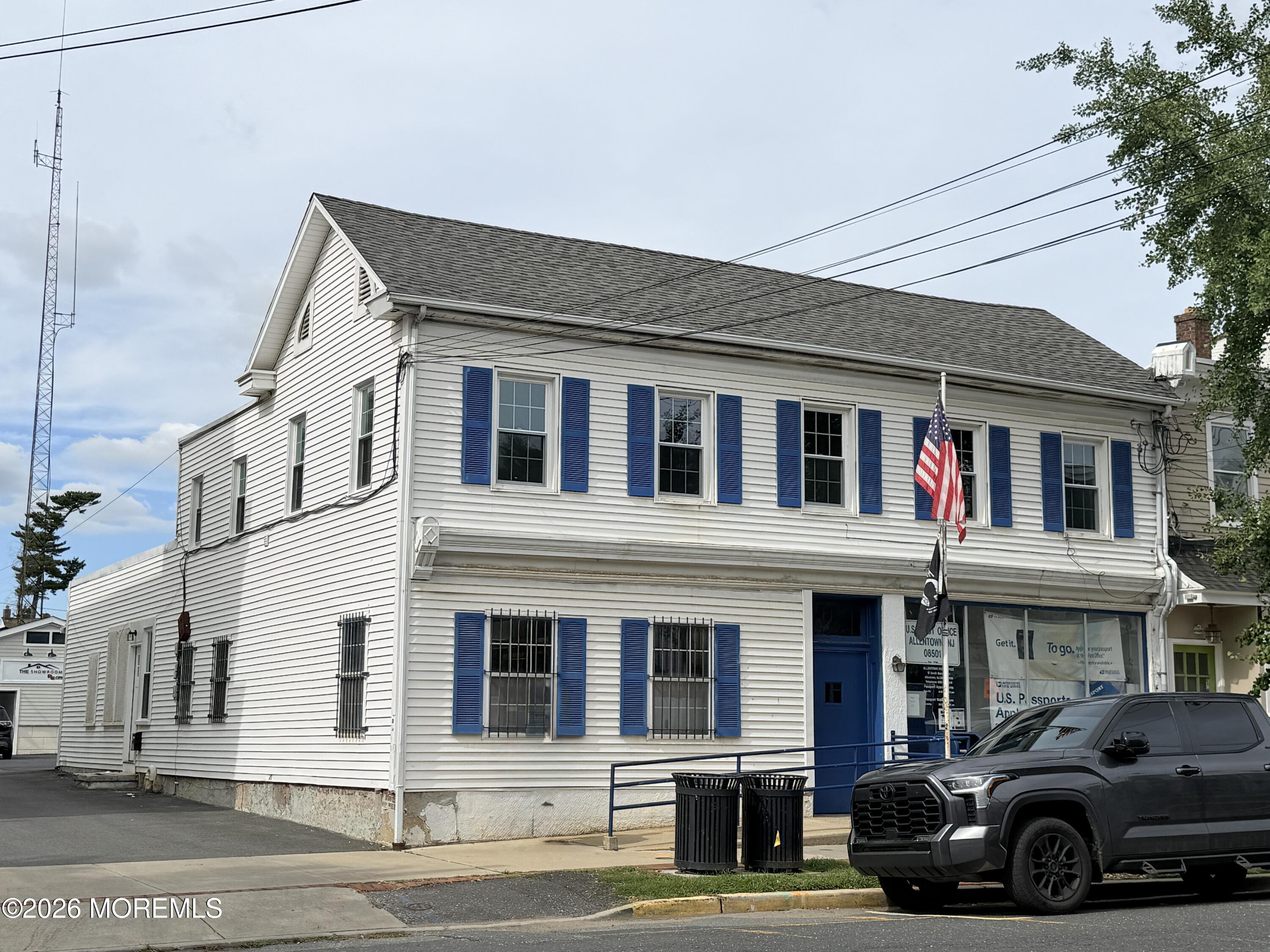 12 S Main Street Allentown NJ 08501