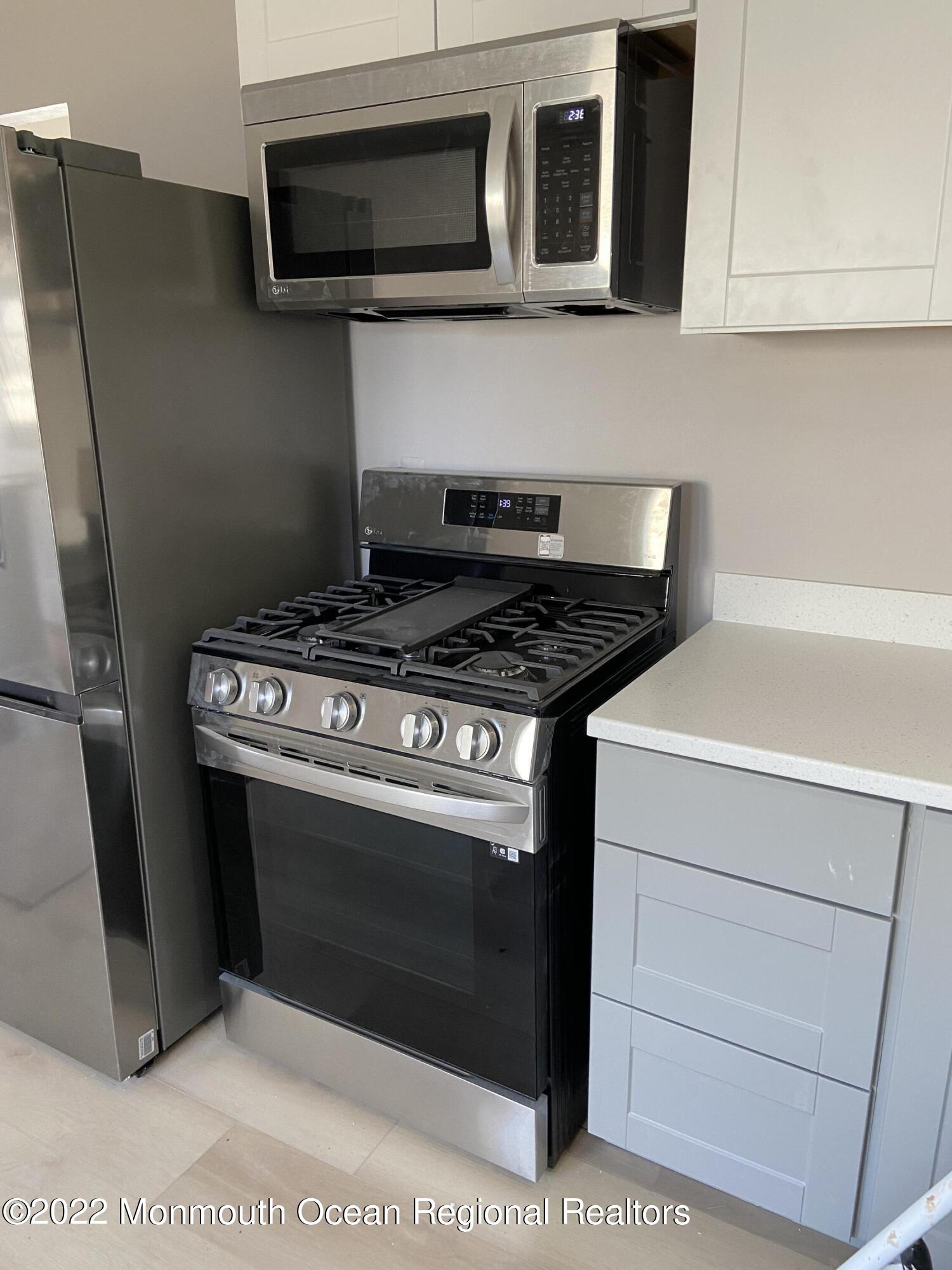 211 Henley Avenue Pine Beach NJ 08741