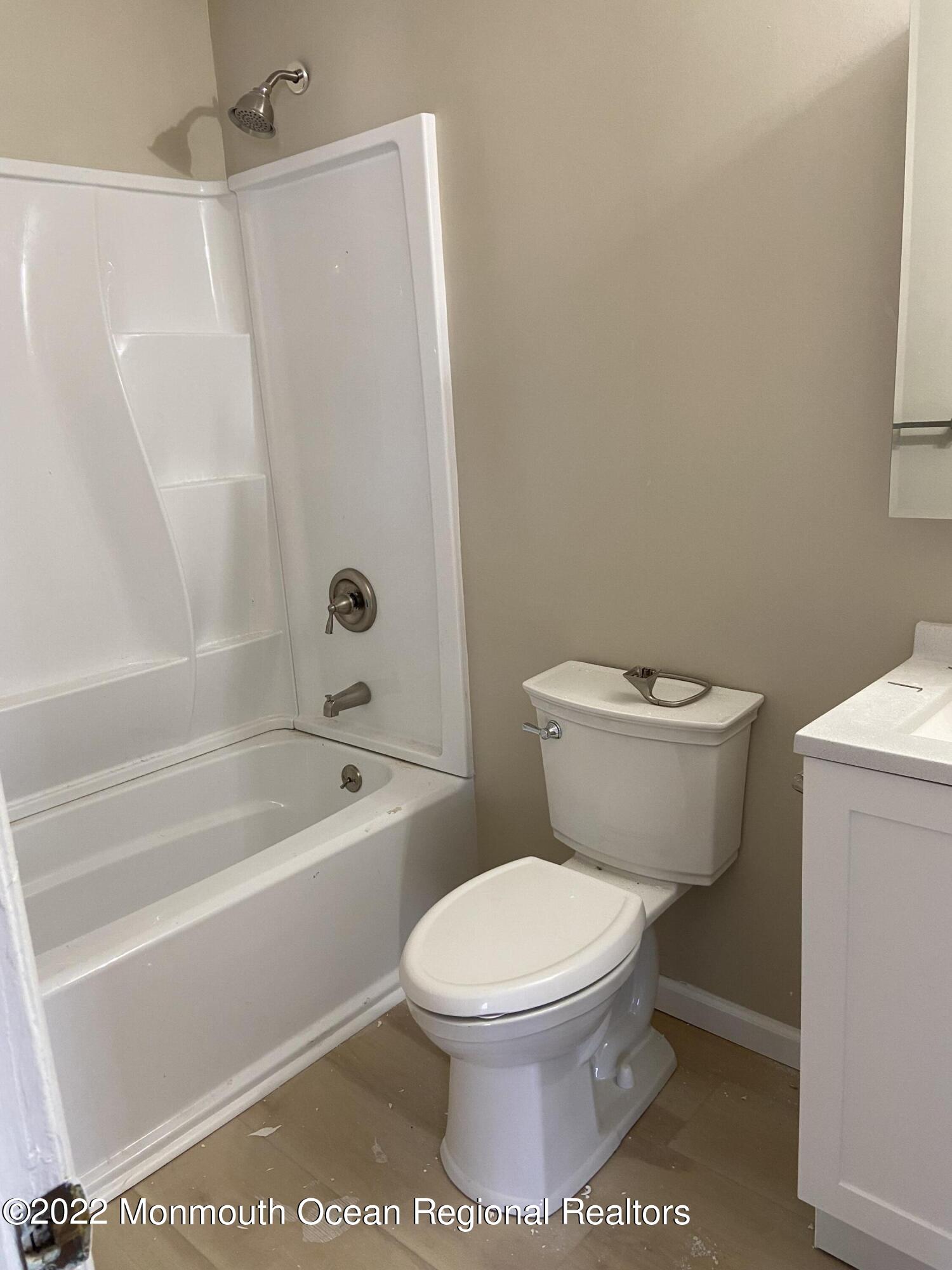 211 Henley Avenue Pine Beach NJ 08741