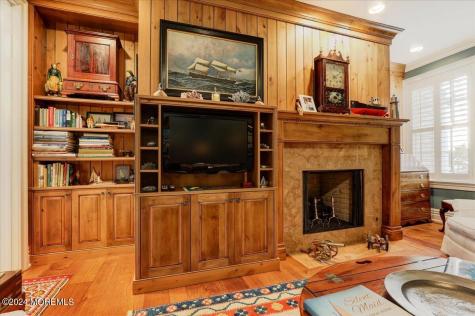 225 Channel Lane Mantoloking NJ 08738