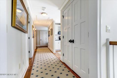 225 Channel Lane Mantoloking NJ 08738