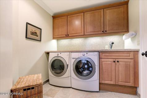 225 Channel Lane Mantoloking NJ 08738