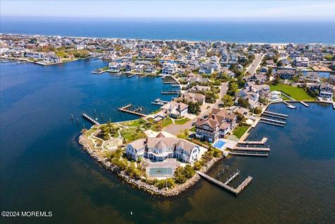 225 Channel Lane Mantoloking NJ 08738