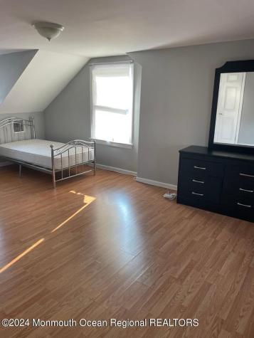 3 Berger Avenue Oakhurst NJ 07755