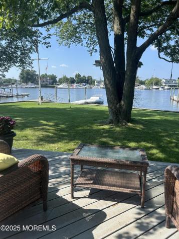 12 Lori Road Monmouth Beach NJ 07750