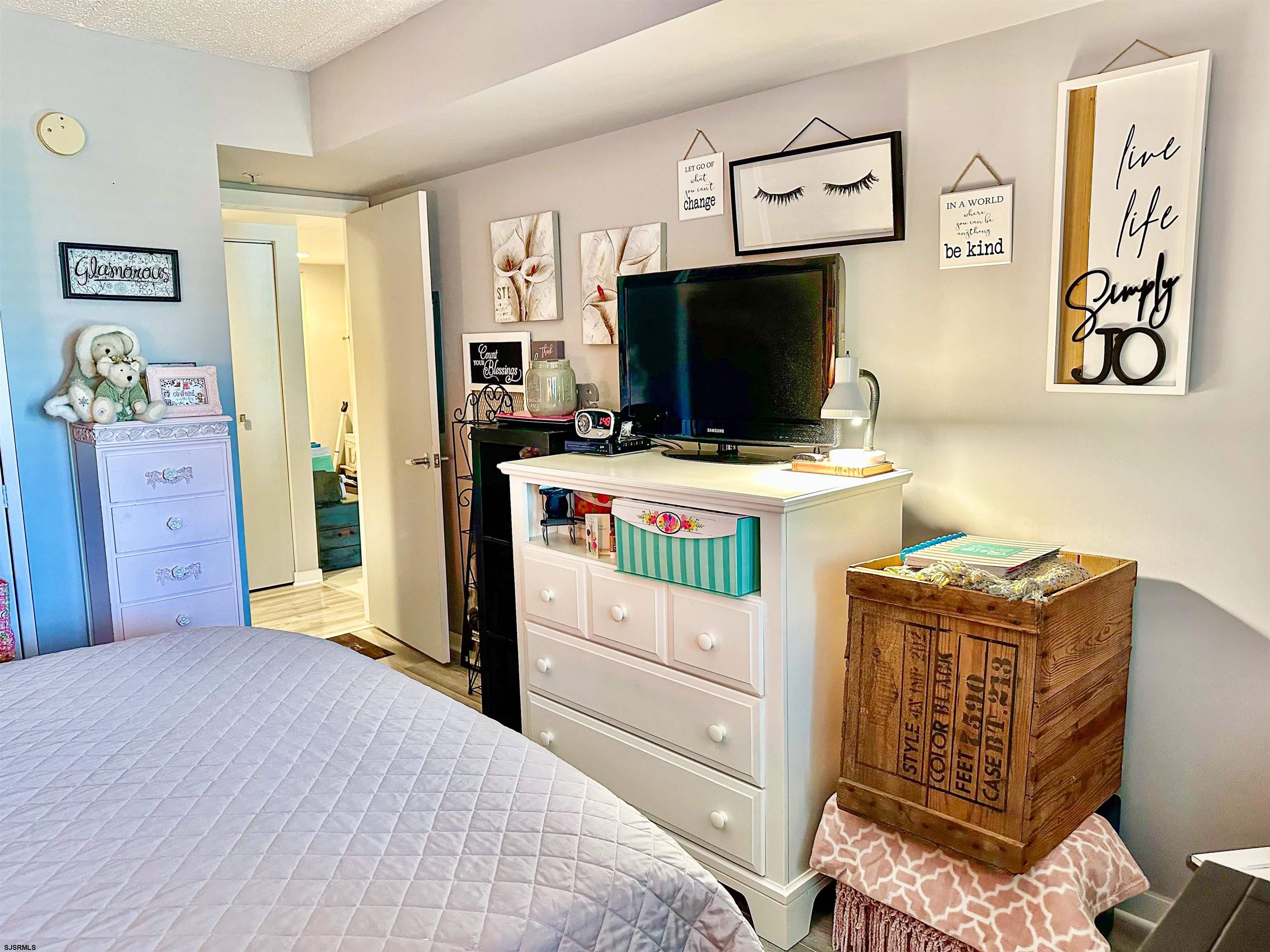 4308 Dolphin Avenue Northfield NJ 08225