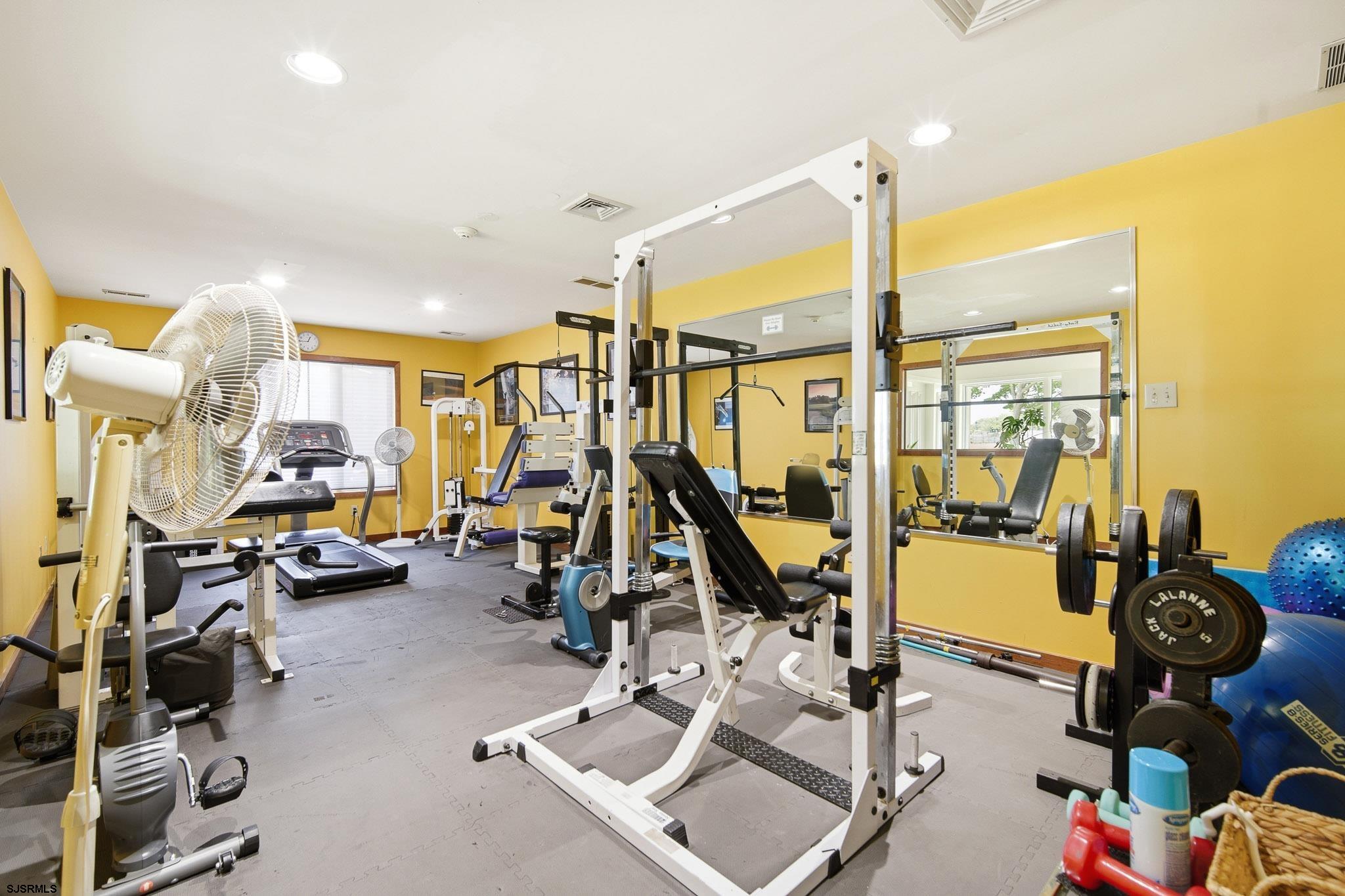 4308 Dolphin Avenue Northfield NJ 08225