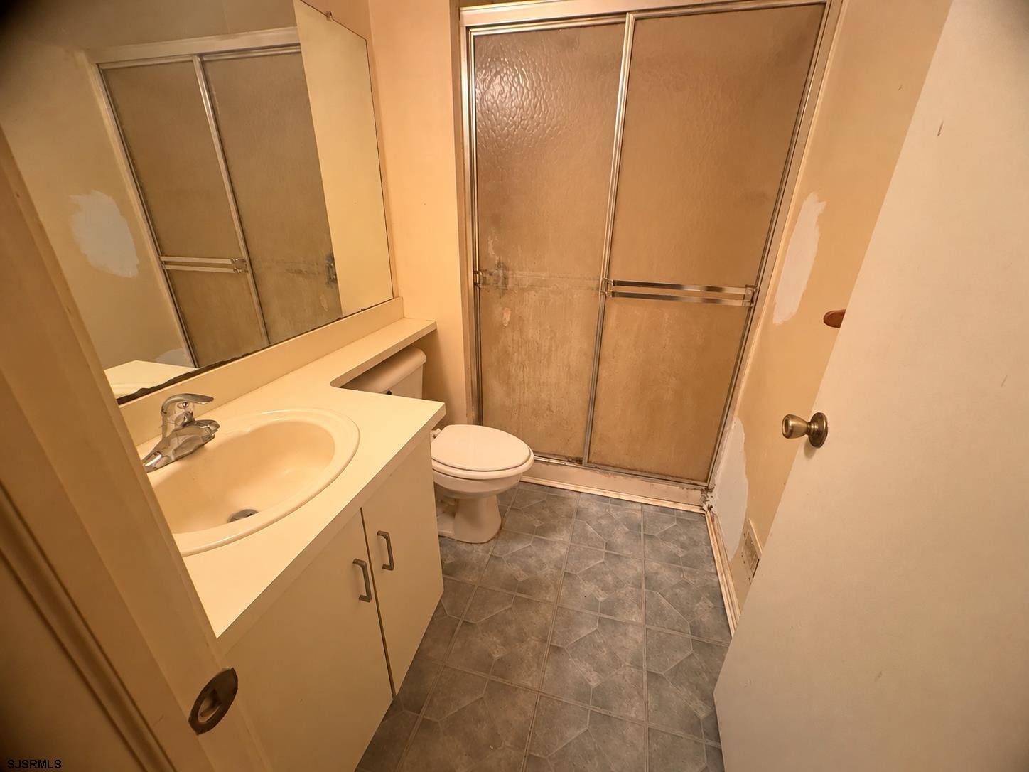 152 Club Place Galloway Township NJ 08205
