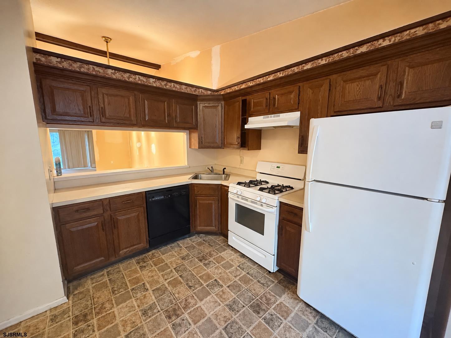152 Club Place Galloway Township NJ 08205