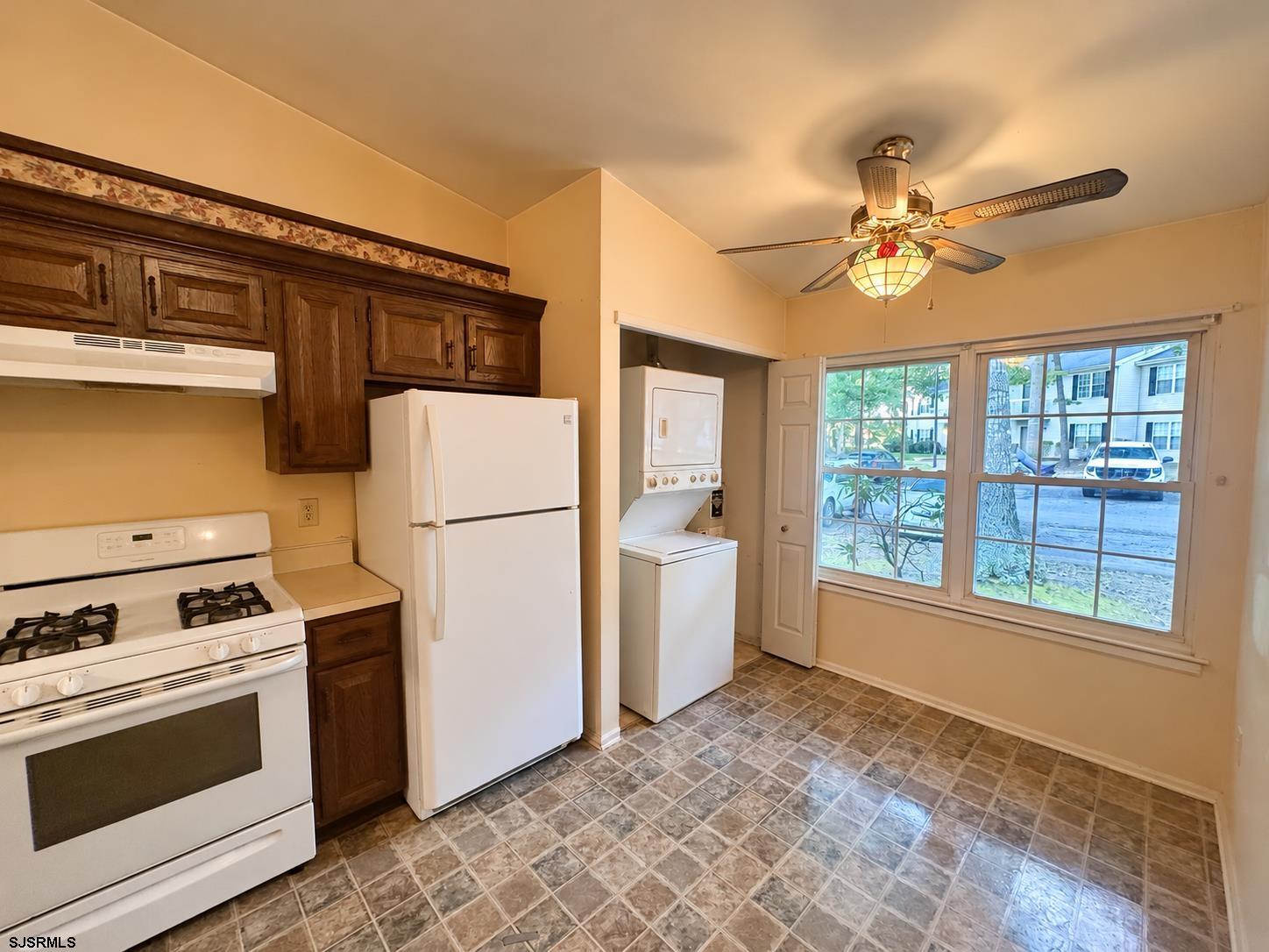 152 Club Place Galloway Township NJ 08205