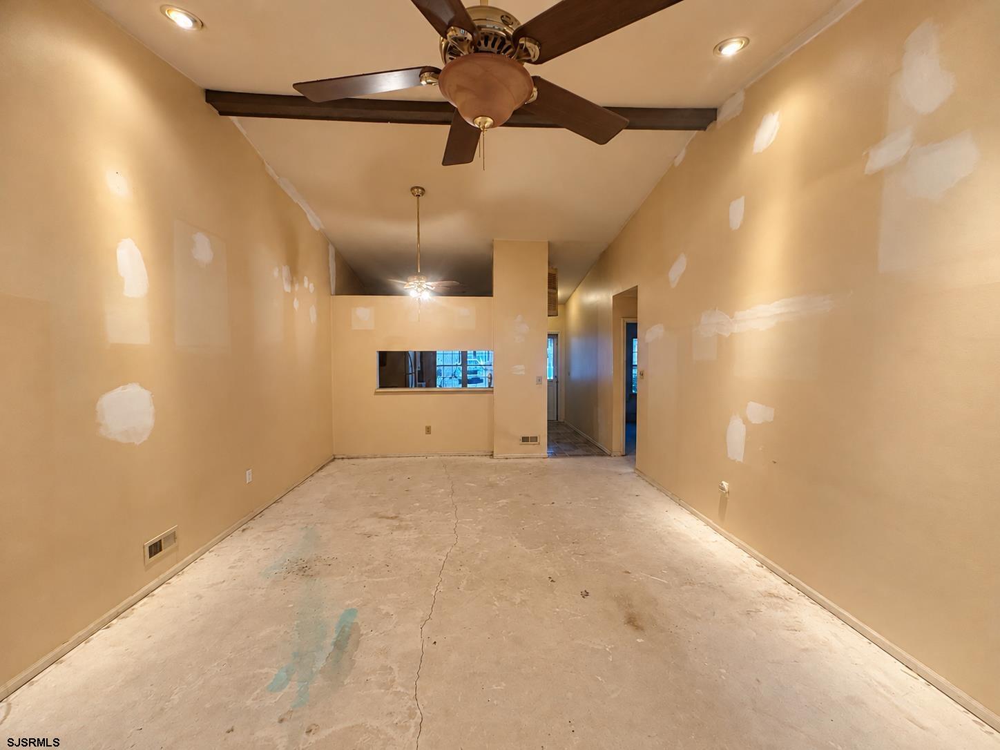 152 Club Place Galloway Township NJ 08205