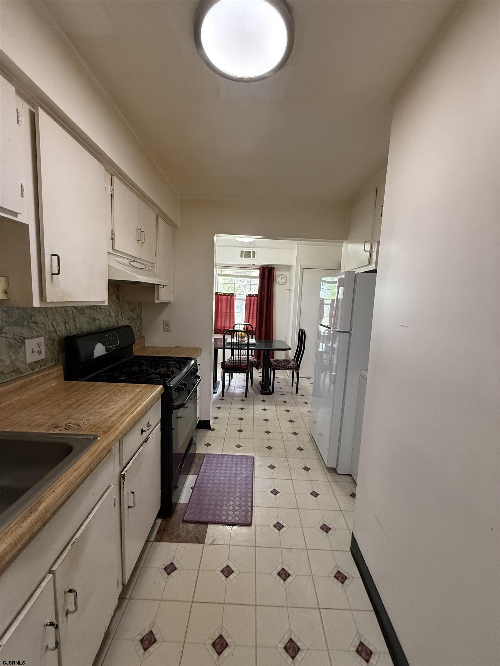 720 S New Road Absecon NJ 08201