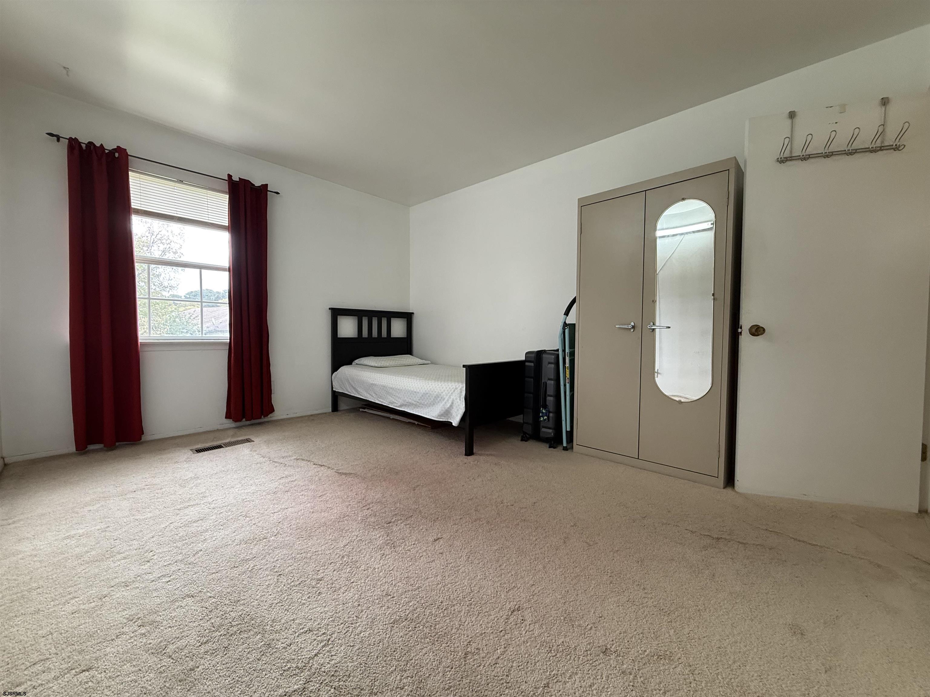720 S New Road Absecon NJ 08201