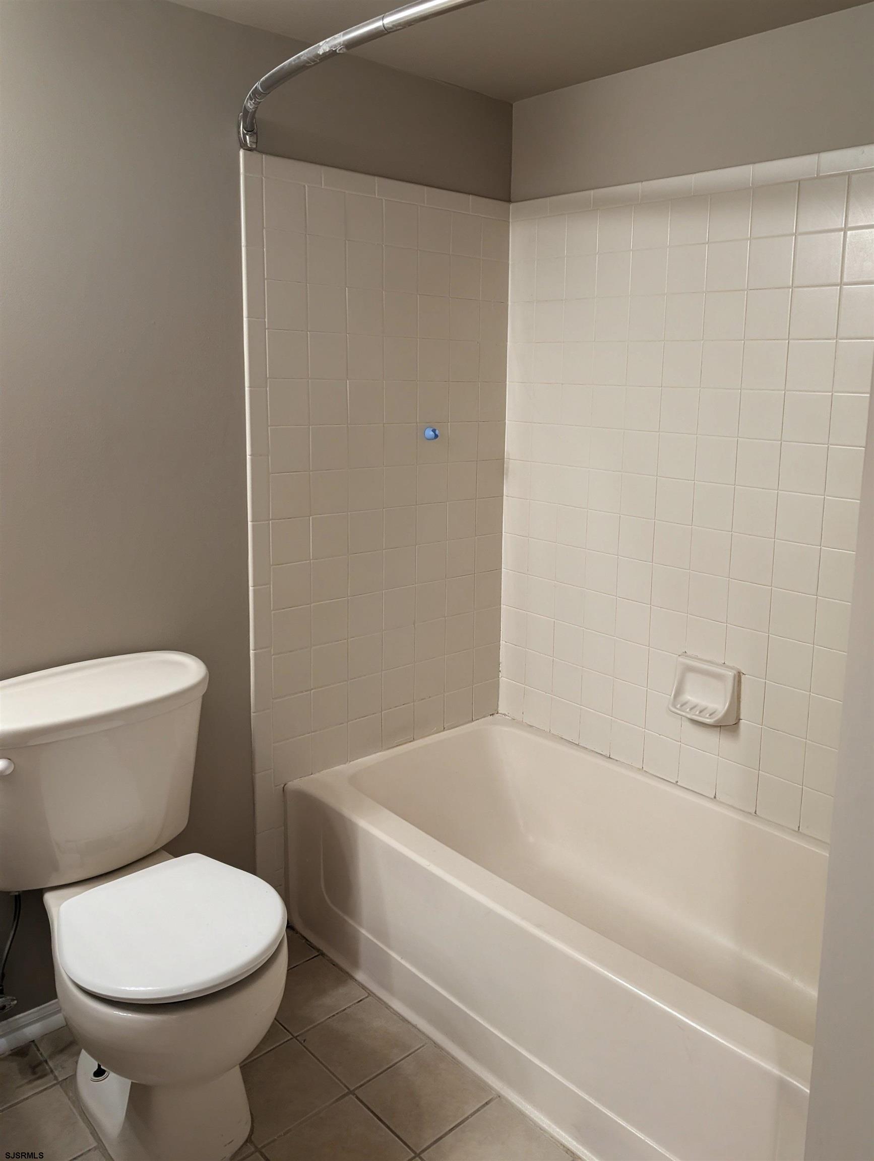 2618 Grange Hamilton Township NJ 08330